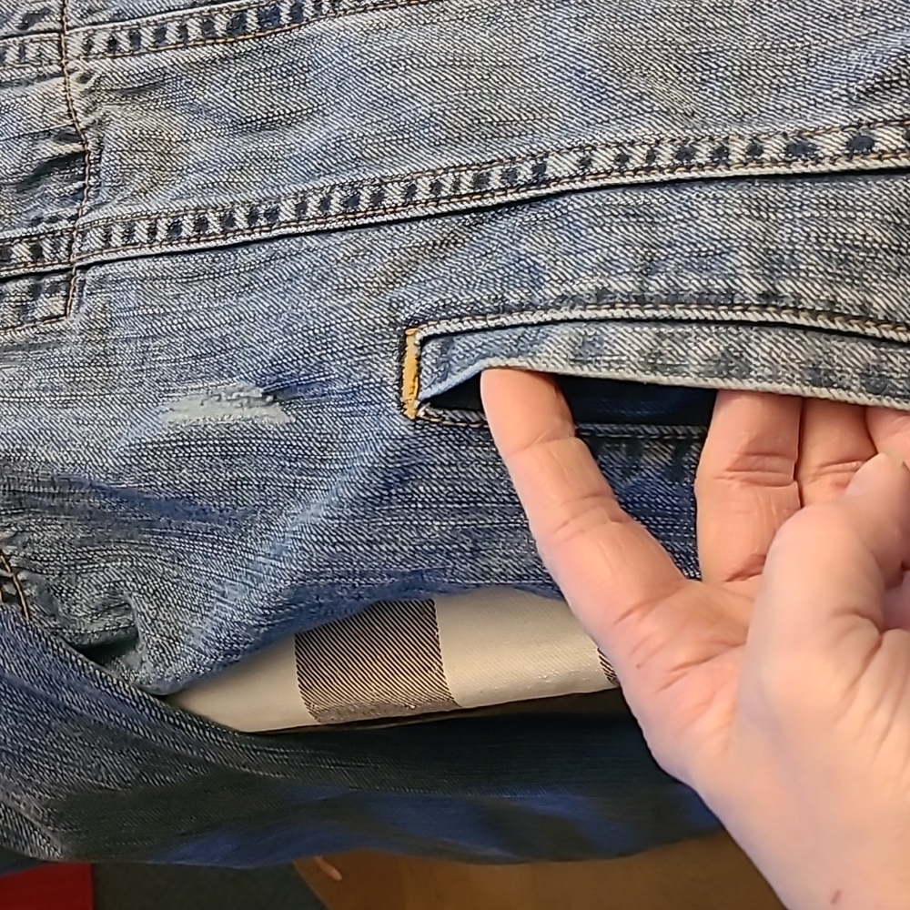 Jean jacket - Picture 4 of 4